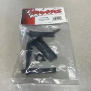 Traxxas 1/10 T-Maxx 2.5 * FRONT BODY MOUNT POSTS * 4914R