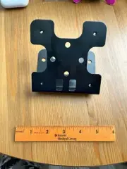 Speaker Wall mounts Lot Of 4 New