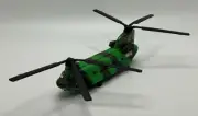 Maisto Marvel Air Force Incredible Hulk CH-47 CHINOOK