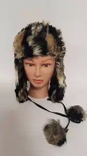 Jaclyn Smith | Faux Fur Hat | Multi color