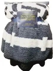 Pendleton Aztec Black & White 50"x70" Striped Sherpa Throw Blanket NWT