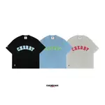 光環城堡【 CHERRY BOY 】CHERRY PATCHWORK TEE 拼貼布章LOGO短TEE （現貨）