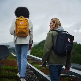 Fjallraven 北極狐 Kanken Laptop 15 筆電包/15吋筆電背包 23524 631 叢葉綠