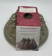 Williams-Sonoma Nordic Ware Pine Forest Holiday Tree Bundt Cake Pan 9 Cups