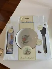 BEATRIX POTTER PETER RABBIT 3 piece FIRST FEEDING BABY DINNER SET BRAND NEW