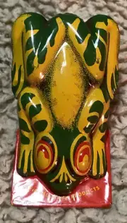VINTAGE USA TOY FROG CLICKER NOISE MAKER NEW CONDITION COLORFUL FREE SHIPPING