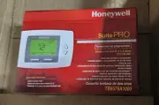 Honeywell TB6575A1000 Suite PRO- 120/240V, 3-Speed Fan Coil Thermostat