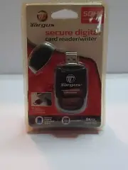 Targus Secure Digital Card Reader/Writer SDHC Compatible TGR-SD20 w/USB able