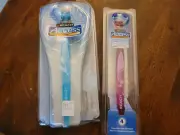 Set of 2 NEW Reach Access Daily Flossers with 12 Disposable Snap on Heads