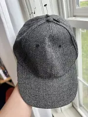Collection Eighteen Black & Gray Hat- One Size