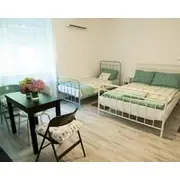 Studio Apartment April