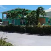 Spacious Island Home With A Beautiful Garden.