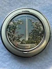 Vintage Make Up Powder Compact Washington D.C. Monument Souvenir Mirror 1940