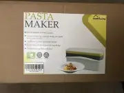 Microwave Pasta Maker Cooker with Strainer, Food Grade Heat Resistant Pasta Boat