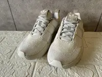 在飛比找Yahoo!奇摩拍賣優惠-Adidas Originals Prophere V2