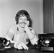Actor Richard Chamberlain is to play 'Hamlet' for ITV Pictured at - Old Photo 2