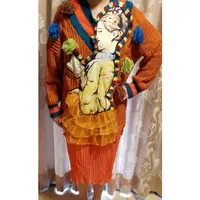 在飛比找蝦皮購物優惠-【僅此一件】韓版 設計師款 橘色人像造型毛衣