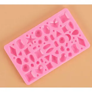 【嚴選&現貨】 愛心 幾何 水滴 月亮 半圓 巧克力模 蛋糕模 手工皂矽膠模具 DIY模具 烘焙工具