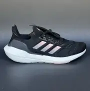 Adidas Women's Ultraboost 22 Heat Ready Running Shoes 10 US Size NWB
