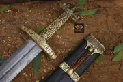 Hand Forged Damascus Steel Viking Sword Sharp Medieval Sword With Scabbard Gift