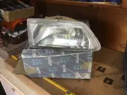 Genuine PEUGEOT 106 mk1 rightfront headlamps headlight xsi rallye 6205c3 Valeo