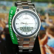 Casio AW-80D-7AV White Databank Watch Steel Band World Time 10 Year Battery New