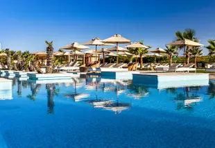 你的藍色棕櫚海灘宮殿飯店 - 全包式