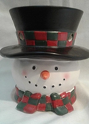 YANKEE CANDLE SNOWMAN WITH RED & GREEN SCARF TEA LIGHT VOTIVE CANDLE WAX HOLDER