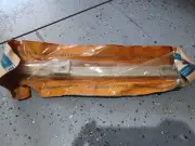GM NOS -20432595- 82-92 Camaro/Firebird Door Window Glass Vertical Guide Channel
