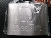 Dewars Scotch Whiskey Stainless Steel Embossed 4 oz Pocket Flask Screw Top New