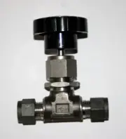 3/8" Tube 316ss Shutoff Needle Valve (5000 Psi) Circle Seal 92TI-6CC