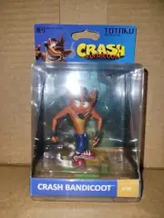 Crash Bandicoot Totaku Figure Brand New Factory Sealed Thinkgeek OOP