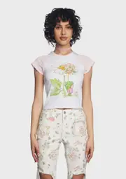 [Dolls Kill X Strawberry Shortcake] Meet The Berrykins Baby Tee