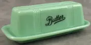 JADEITE GREEN GLASS LIDDED BUTTER DISH for 1/4 lb. Stick