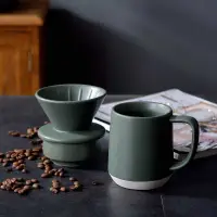 在飛比找有閑購物優惠-陶瓷手沖咖啡套組 咖啡濾杯 咖啡杯 滴水碟