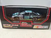 Racing Champions NASCAR 1:43 Diecast Stock Car Kenny Wallace #36 1991