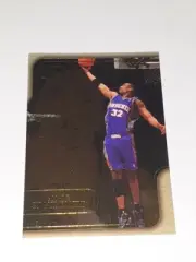 2003-04 Flair Collection Gold Amare Stoudemire - Phoenix Suns #ed/100