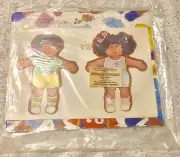 NIP CABBAGE PATCH KIDS 1984 PAPER PLAYMATES GIFT WRAP WITH DOLLS