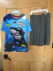 NWT Wonder Nation Shark Pajama Set Boy 2 pc set