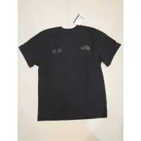 在飛比找蝦皮購物優惠-kaws the north face T-shirt 北臉