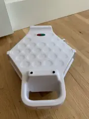 NEW NO BOX CUCINA PRO BUBBLE WAFFLE MAKER