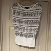 NWT White House Black Market Sleeveless Knit Rayon top w/ metallic thread Large