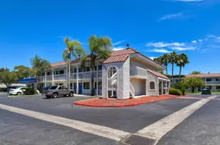 6號汽車旅館洛杉磯 - 波莫納Motel 6 Los Angeles - Pomona