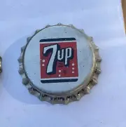 SODA cap crown Seven Up 7 cone can flat bottle acl label ONTARIO CANADA cork tin