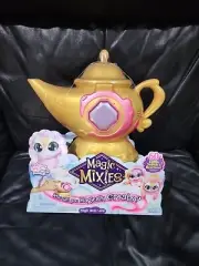 Magic Mixies Pink Magic Genie Lamp