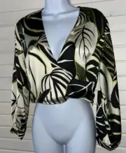 NWT ZARA Sz MEDIUM Green Floral Surplice Long Sleeve Crop Top Blouse Side Zip