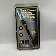 Smith & Wesson Galaxy 6 LED Sports & Safety Flashlight Dual Beam - Holster & Bat