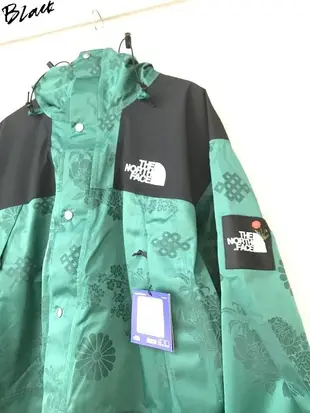 美國限定!全新The North Face x Nordstrom登山雪衣夾克TNF花朵supreme男女皆具!風衣外套