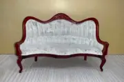 MINIATURE DOLLHOUSE 1:12 SCALE VICTORIAN CREAMY WHITE SETTEE/SOFA - T3810W