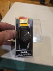 Rare Vintage Casio FLIP TOP CALCULATOR WATCH NEW 1E (C)